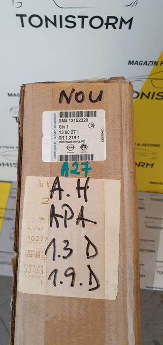 Radiator apa Opel Astra H, Zafira B, cod GM 13152320 nou original Opel