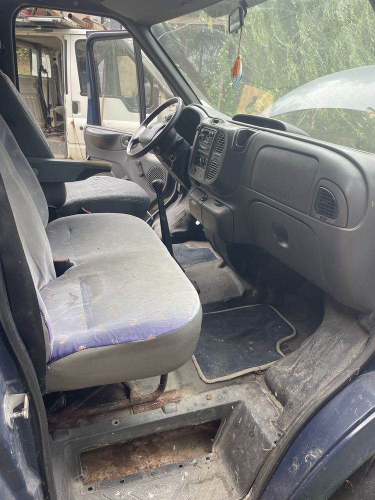 Ford Transit 2.4TDI 90ks Форд Транзит 2.4ТДИ 90кс на части