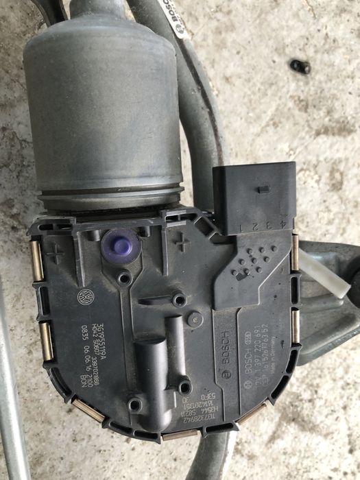 Ansamblu stergatoare Vw Passat B8 Europa 3G1 955 023 C