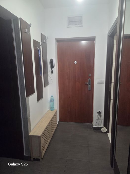 Închiriez apartament 2 camere decomandat,sector 4 piata sudului
