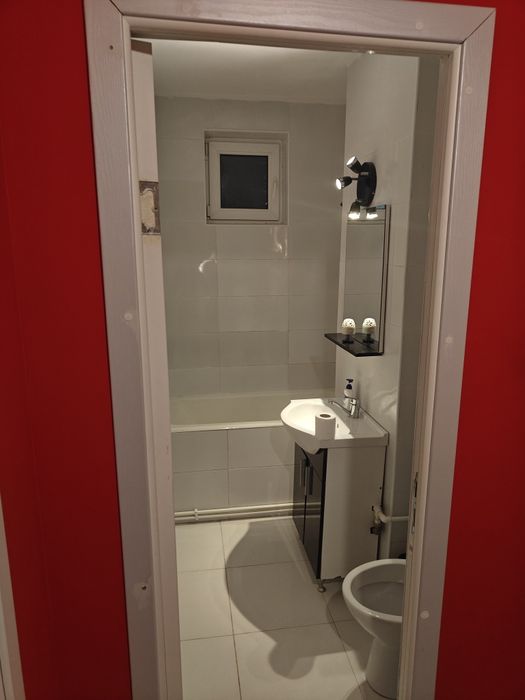 Apartament 2 camere de închiriat