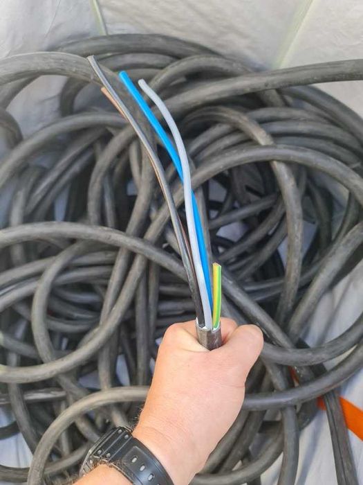 Cablu flexibil 5x10, 50m – 36 lei/metru
