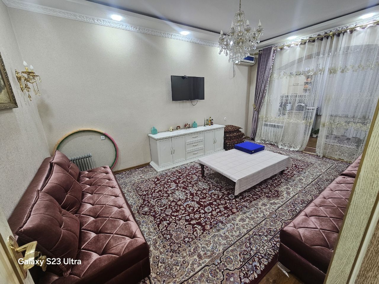 Fargona markziy bank oldida  luks uy sotiladi