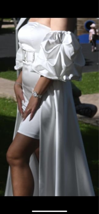 Vând rochie de cununie