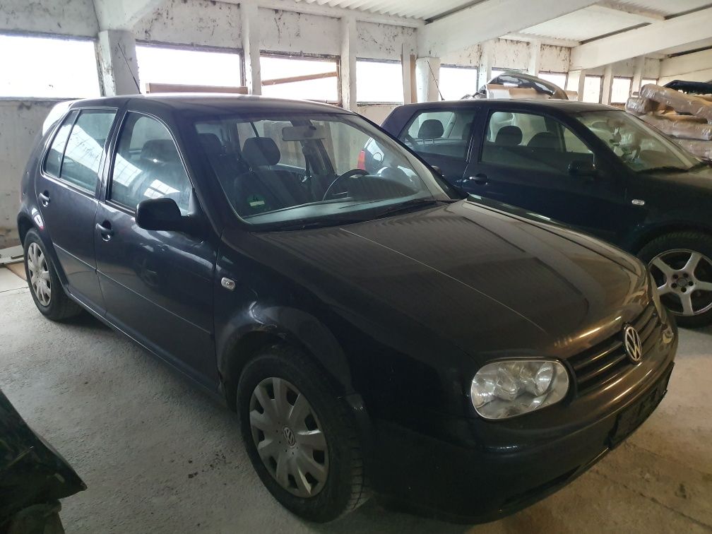 Dezmembrez vând piese vw golf 4 , 2001 , 1.4 16 V