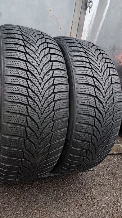 2бр. зимни гуми 225/50/18 Nexen Winguard Sport 2
7.2mm
dot22
Много доб