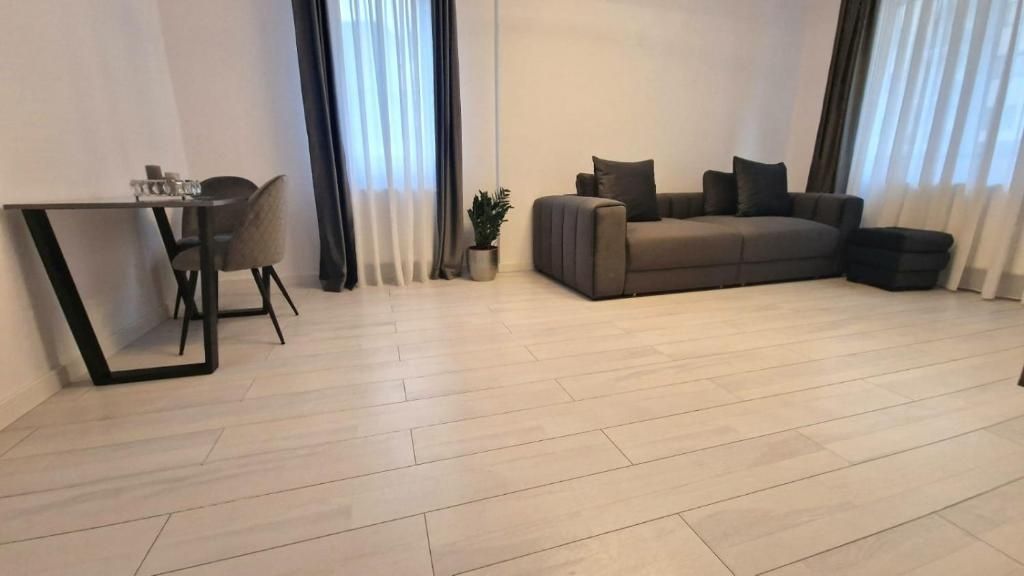 Inchiriez apartament cu 2 camere Grozavesti/Regie Rezidence