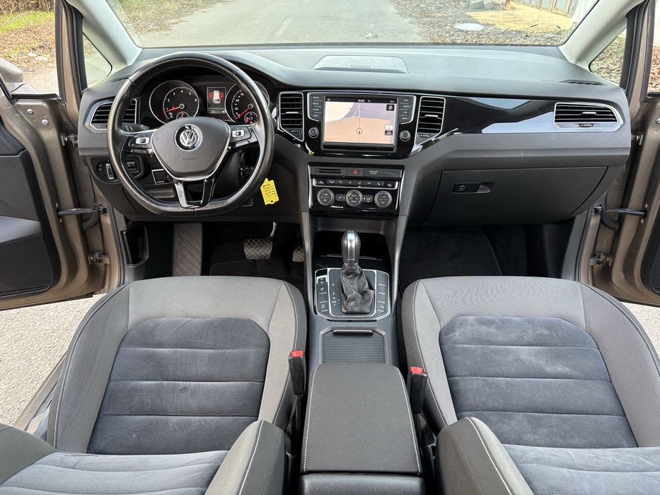 Golf 7 SportvanBMT, 1.4TSI, 125CP, E6, DSG, Navi, Alcantara, Originala