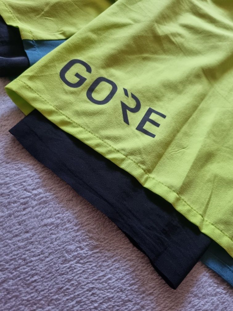 Pantaloni alergare GORE