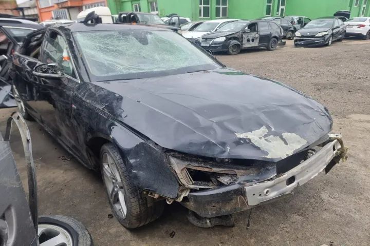 dezmembrez Audi A4 B9 4X4 motor 2.0TFSI  252CP CYMC  amplificator bara spate planetara grup spate