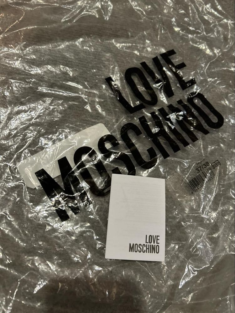 Апрески Love Moschino