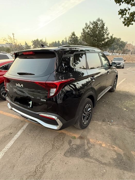 Kia, Carens 2025