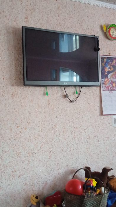 lg 42pw451-zd продаю на запчасти только звонки