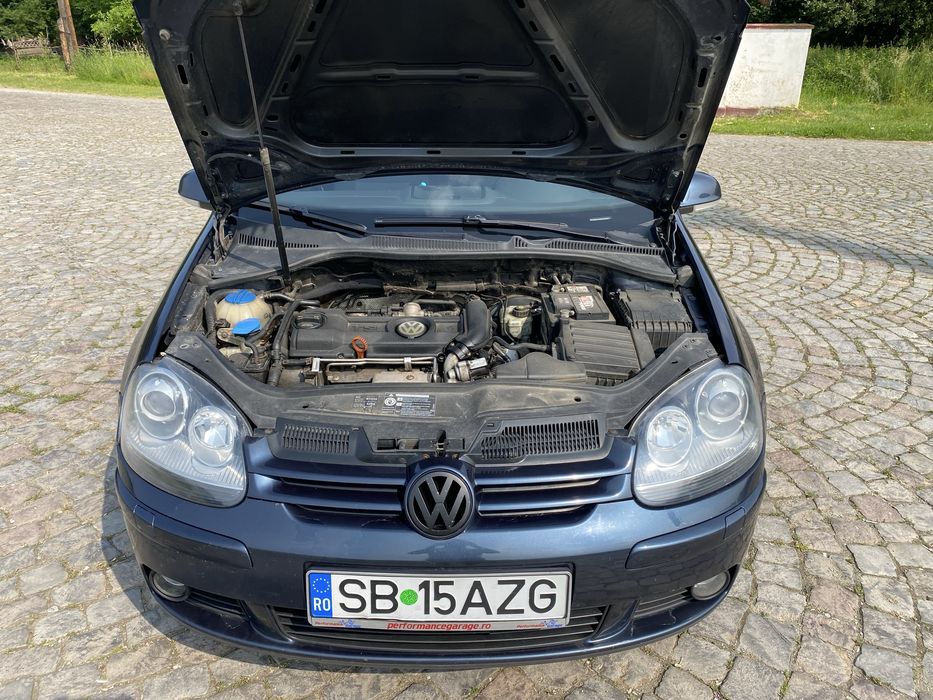 Vand vw  golf 5 inmatriculat in Ro