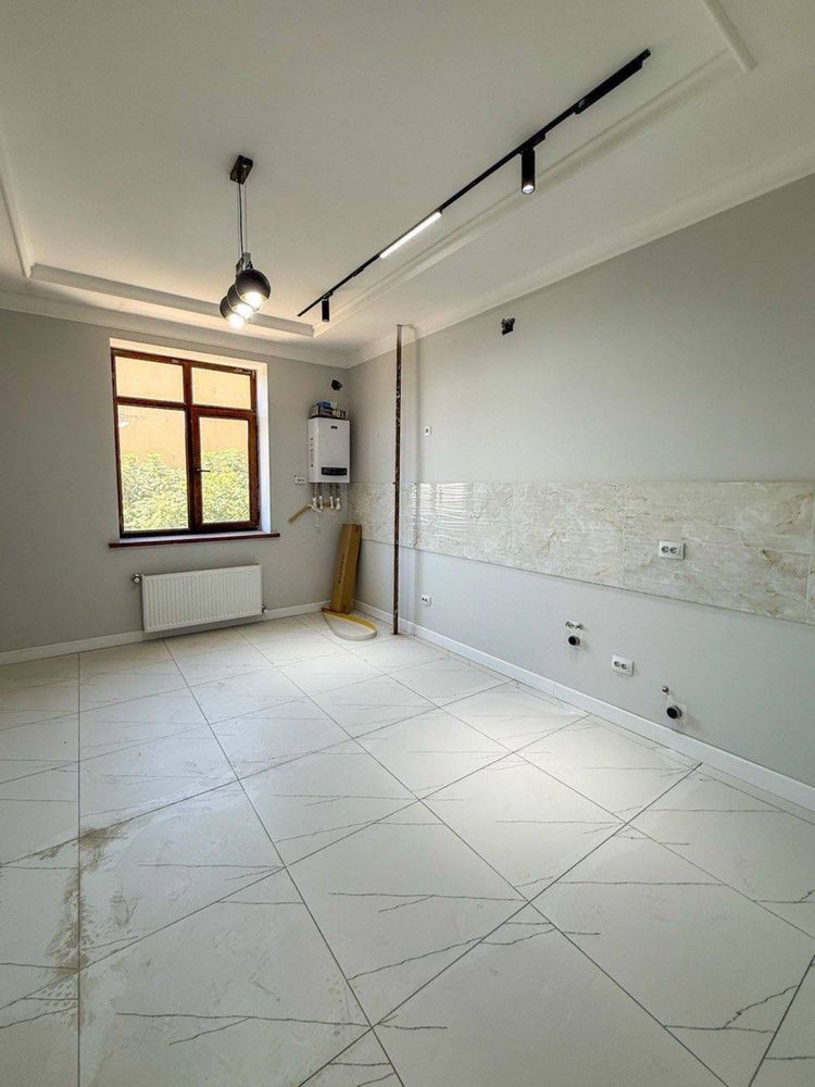 Продается 3-комнатная квартира, ЖК Mashhadi Residence, ор. кафе Пенная