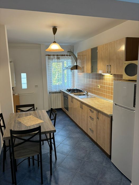 Închiriez apartament 2camere