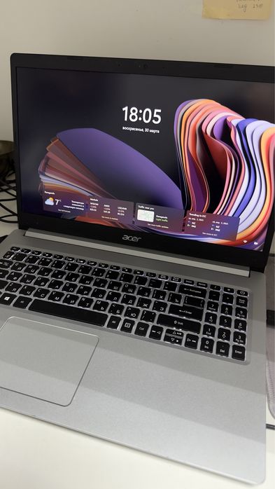 Ноутбук acer для учебв или работы