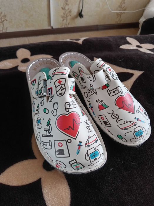 Тапочки для медиков