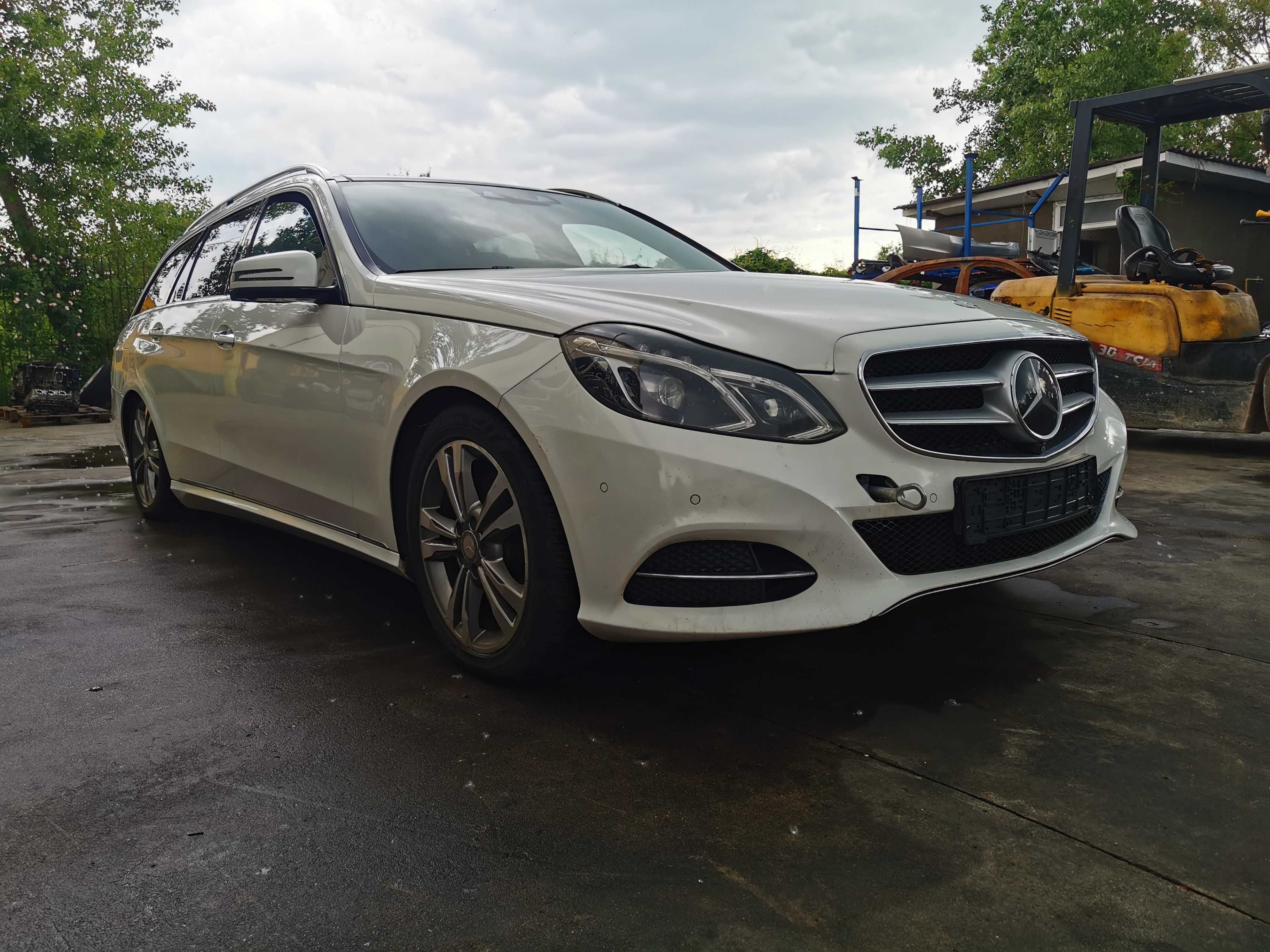 Dezmembrez mercedes e class w212 FACELIFT/e350D/distronic/air-matic/