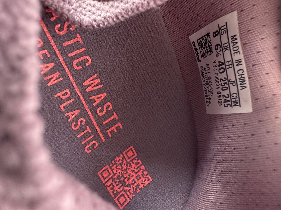 Pantofi alergare,sala,Adidas Ultraboost 22W,marime 40