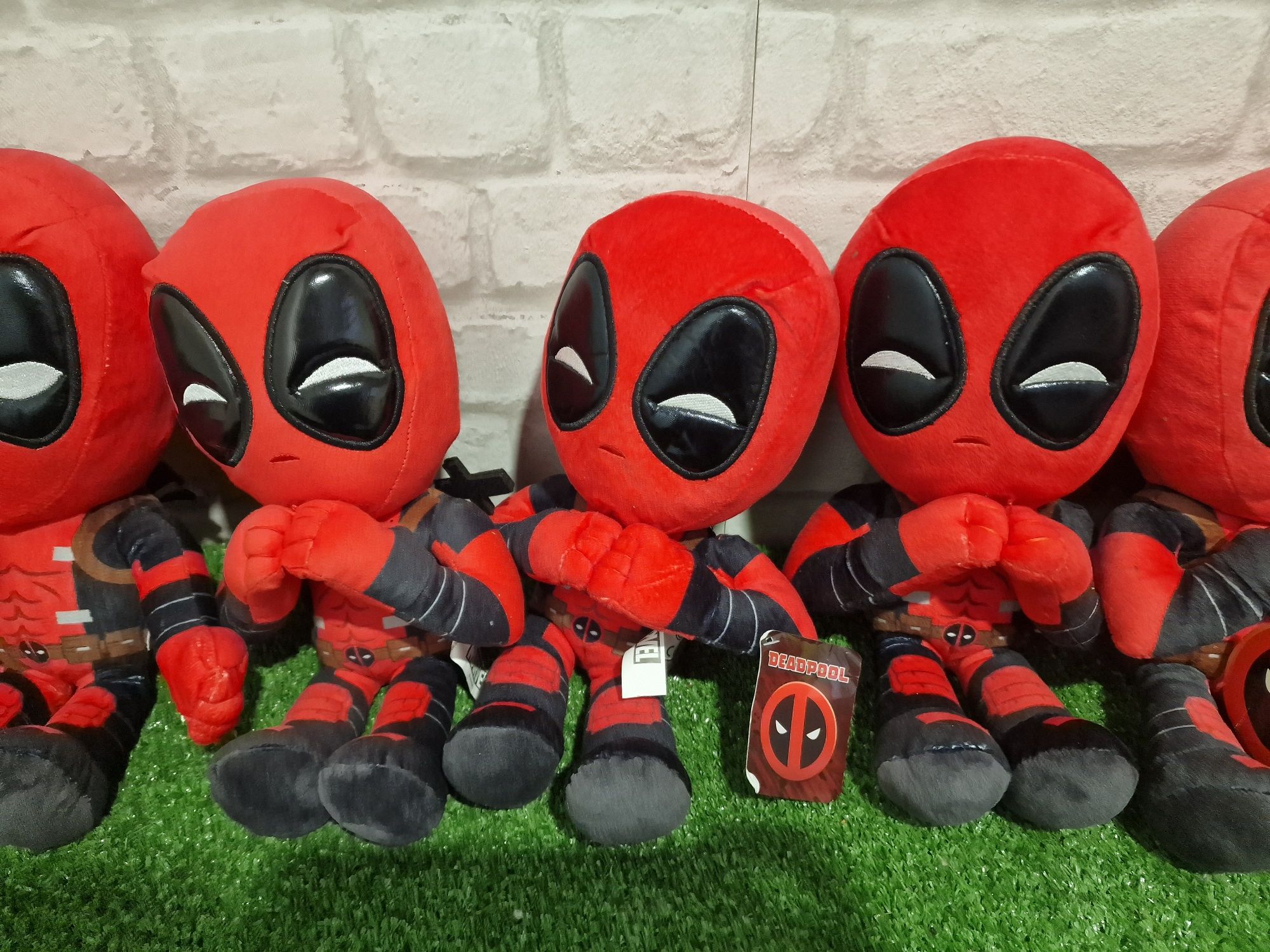 Deadpool играчки