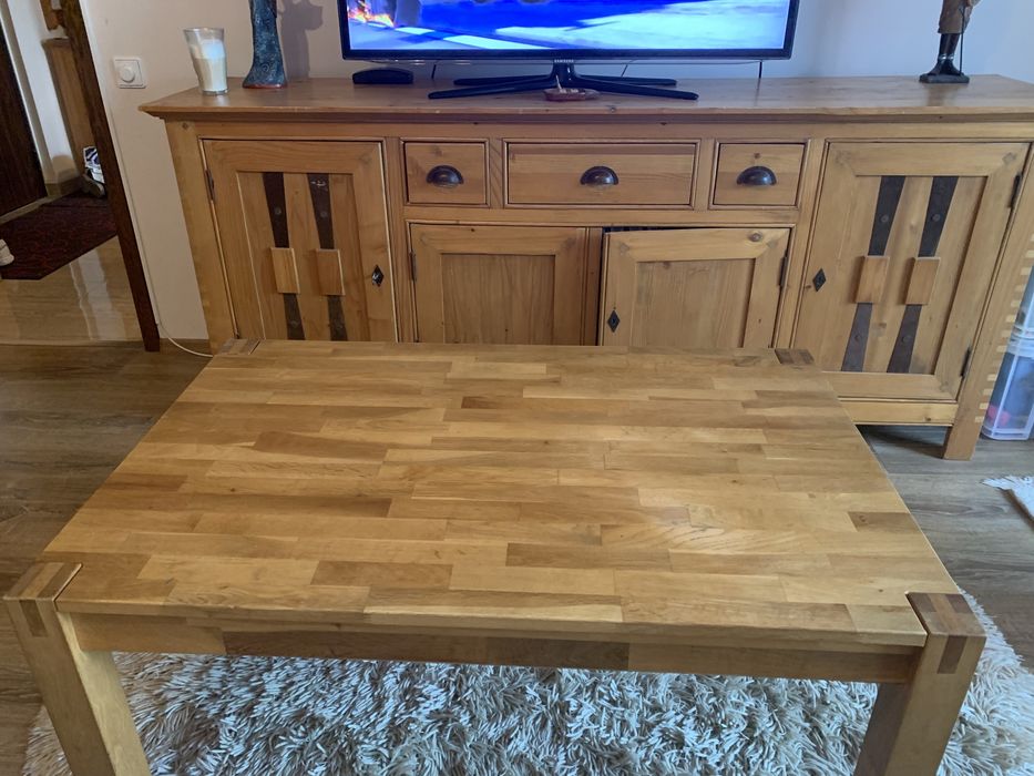 Masuta de lemn pentru sufragerie