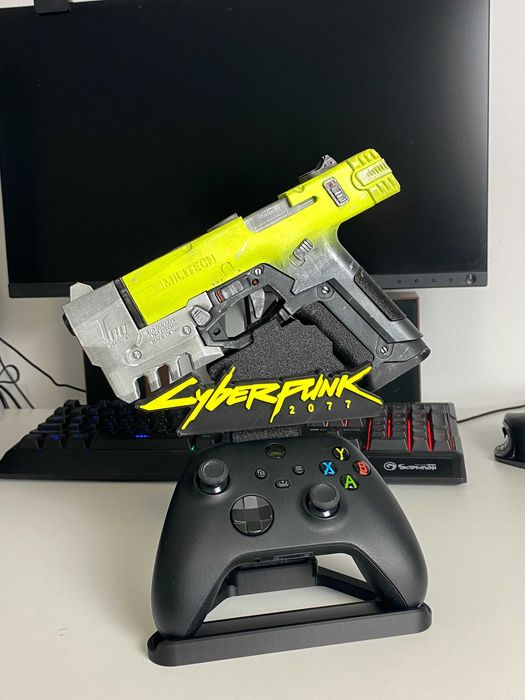 Stand Controller - Cyberpunk 2077 cu Replica Pistol Lexington Cosplay