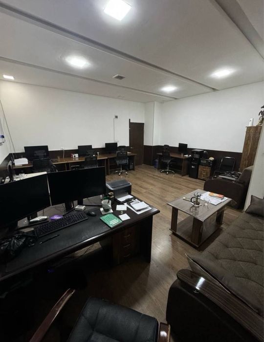 Аренда под офис С мебеью! улица Нукус, Вдоль Дороги! 40м2 3этаж