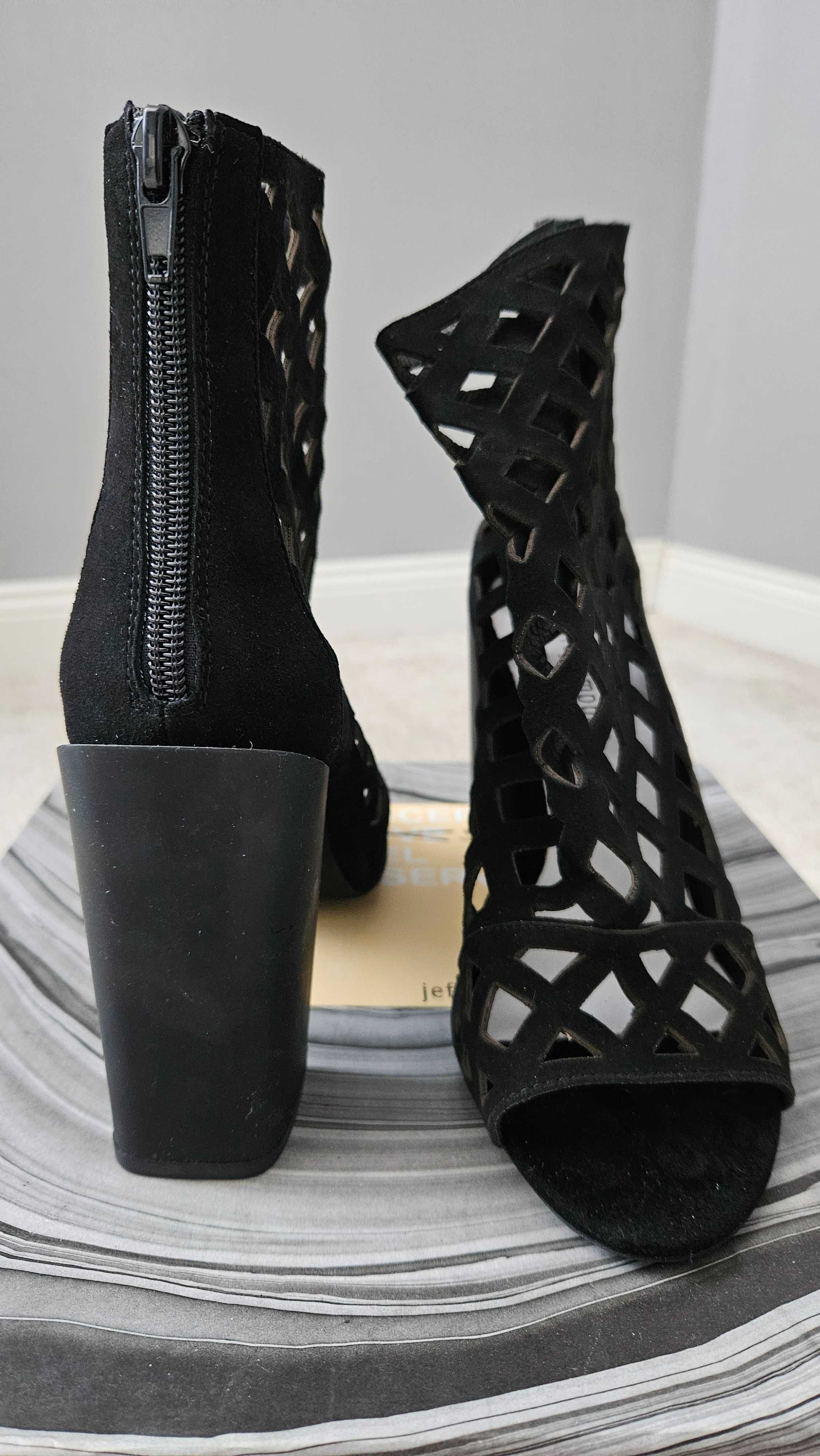 Sandale negre Jeffrey Campbell