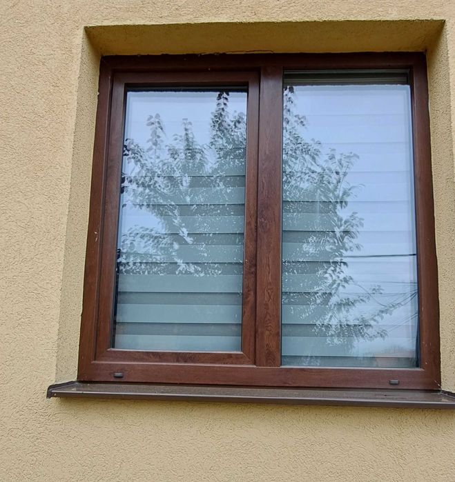 Vand Doua geamuri termopan salamander 82 cu 3 foi de sticla