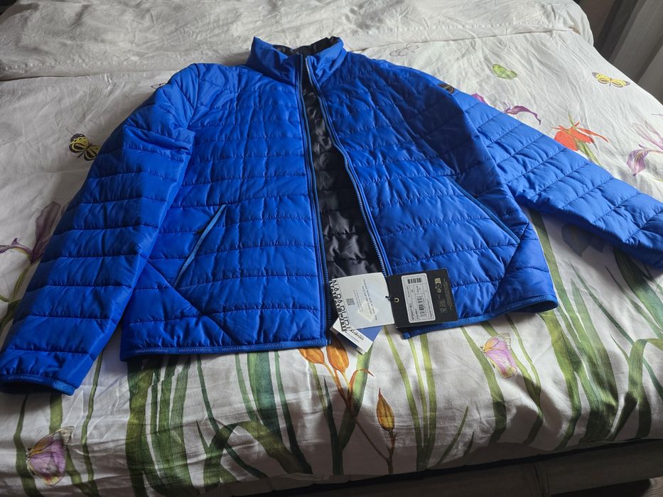 Geacă NAPAPIJRI nouă