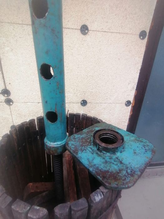 Presa struguri manuala