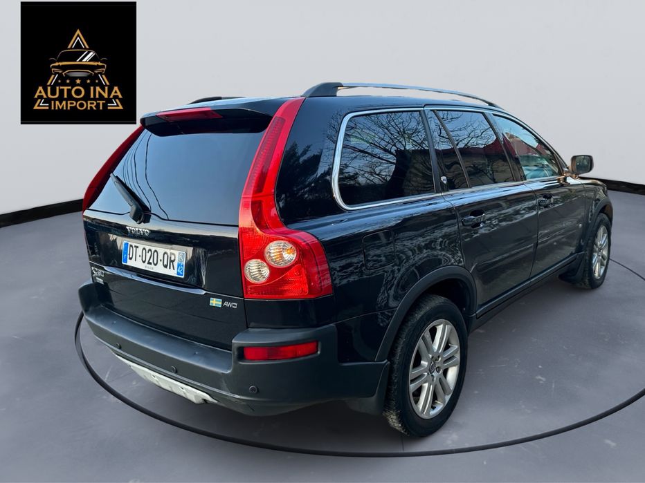 Posibilitate Rate Volvo XC 90 7 Locuri Executive AWD Garantie