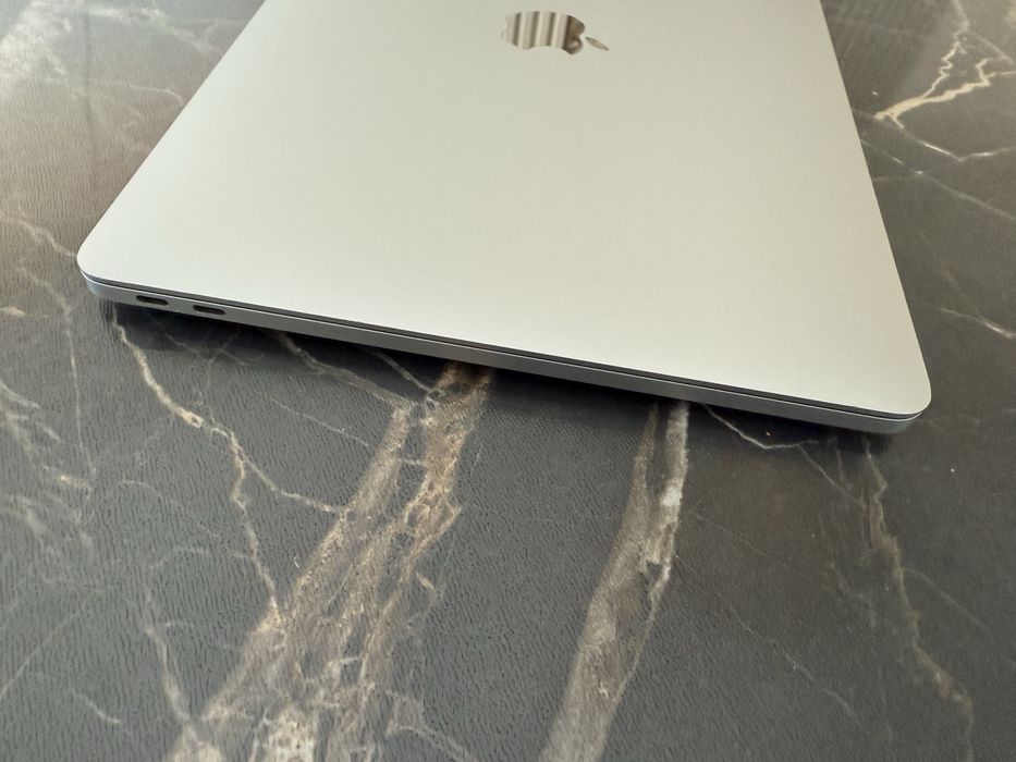 MacBook Pro 2017г. A1708. Retina display. Core i5/8/128GB