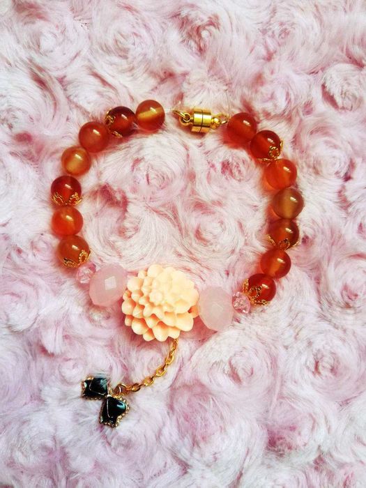 Bratari handmade magnetice cu pietre semi pretioase - carneol