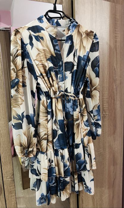 Страхотна дамска рокля