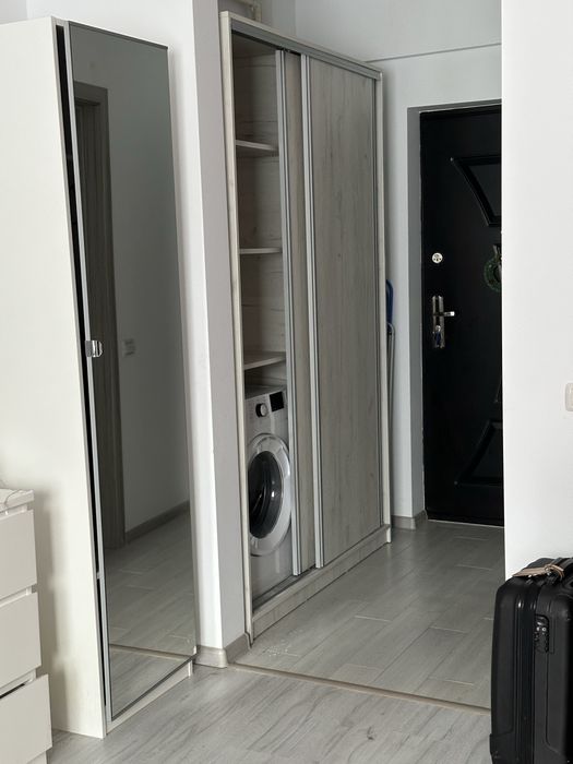 Garsoniera spre inchiriere