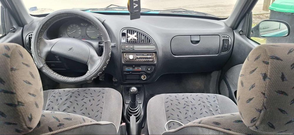 Продавам Sitroen Saxo 1.1 Бензин 60кн