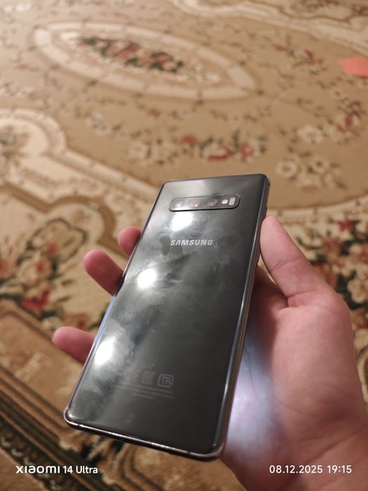 Samsung s10+ 128гб