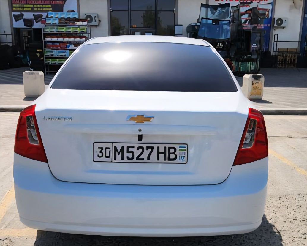 Chevrolet Gentra tezda sotilmoqda