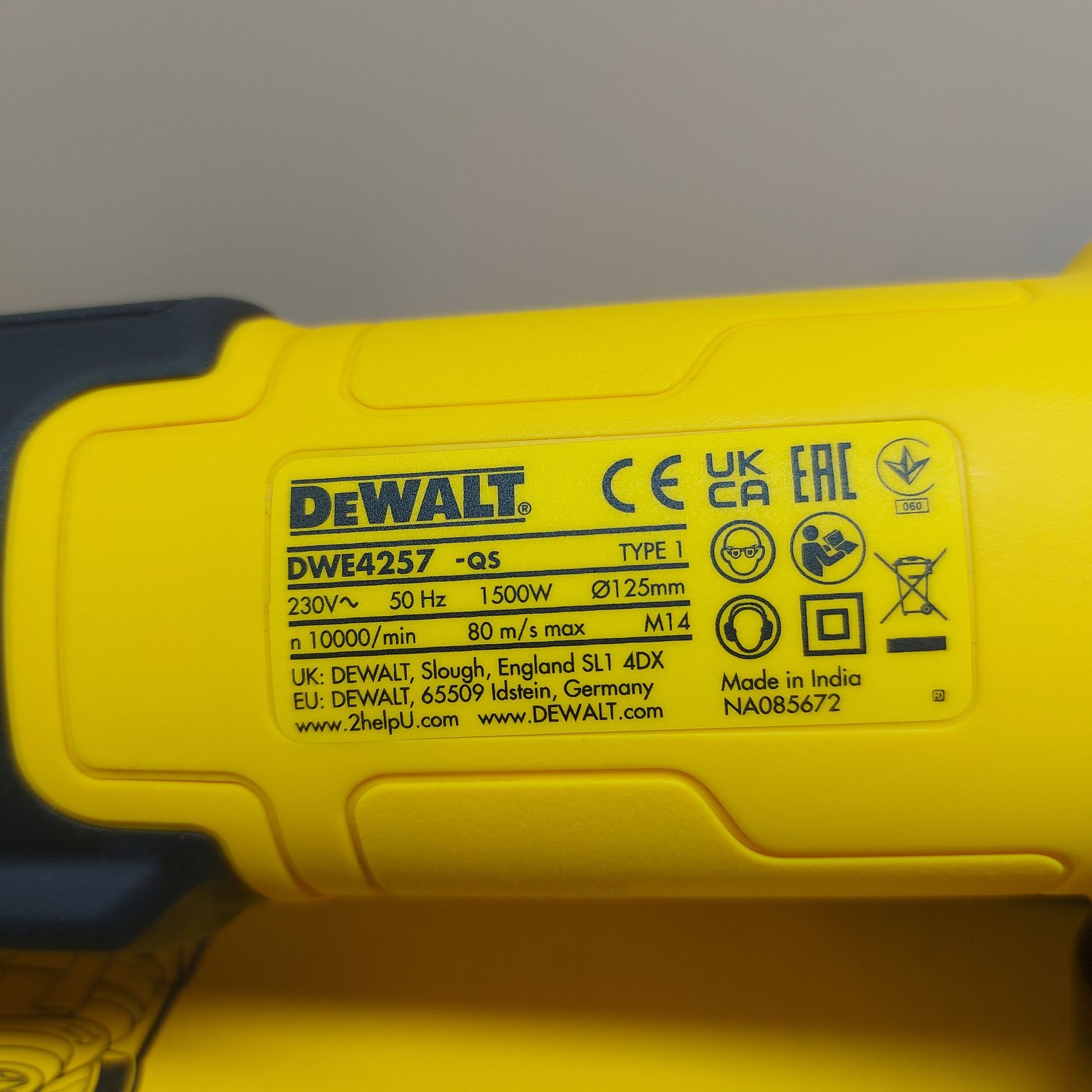 Топ модел ъглошлайф DEWALT DWE4257