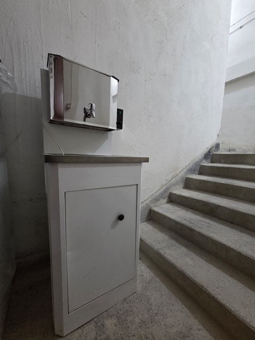 Мивка за вила или къмпинг с резервор от неръждаваема стомана 15 л.