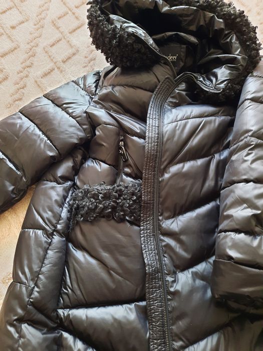 Зимняя куртка. Почти совсем новая. Еще сезон не носили