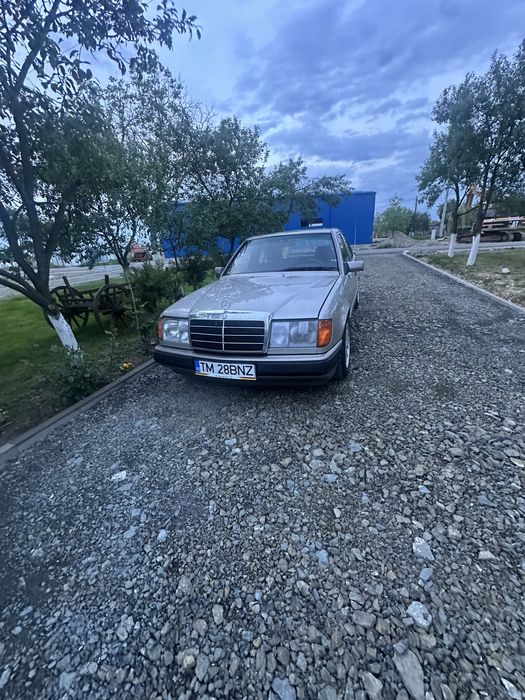 W124 atestat istoric