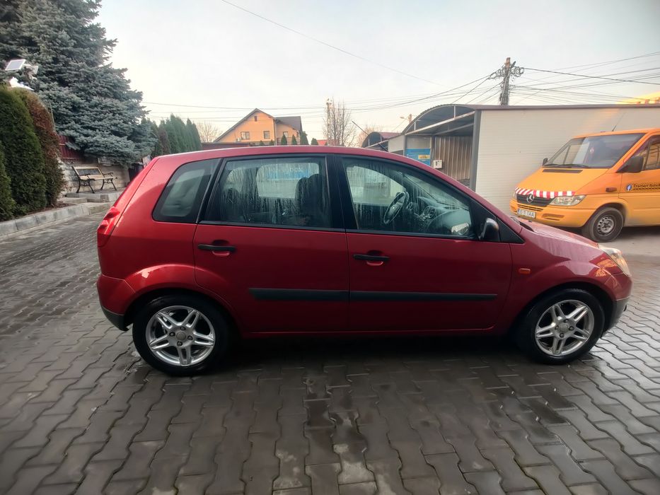 Ford Fiesta 1.25 75cp