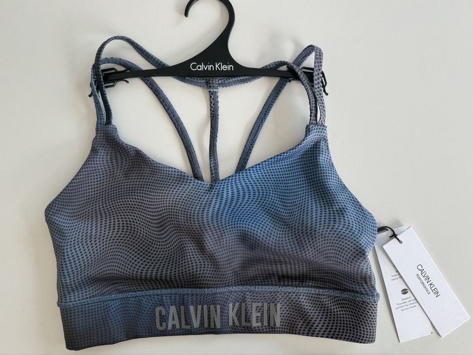 Оригинално спортно бюстие Calvin Klein /M/