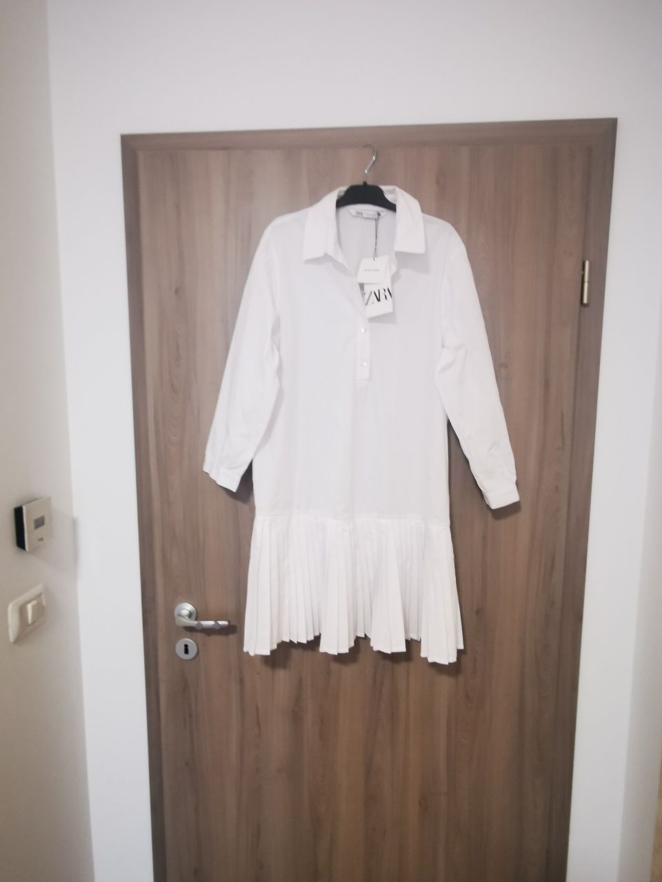 Rochie Zara, nouă, cu etichetă, mărimea S - M