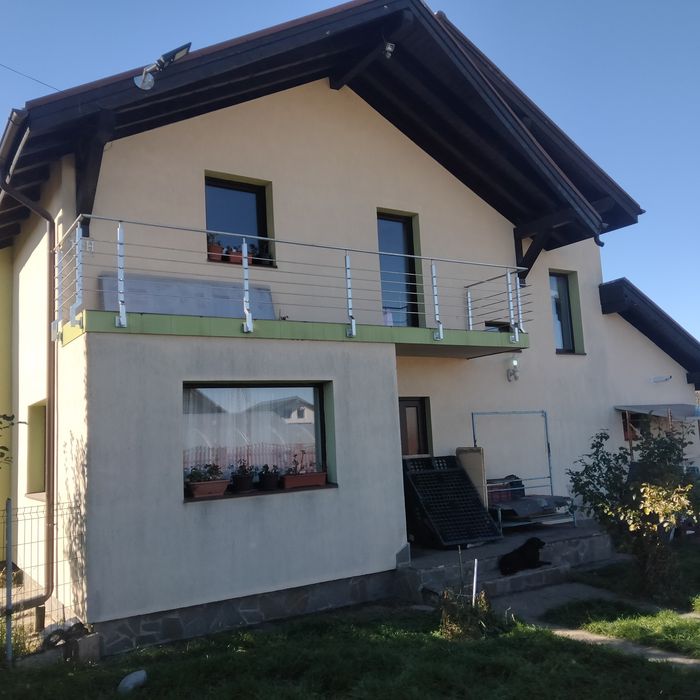 Vând casă în Stupini noi cu 550m teren