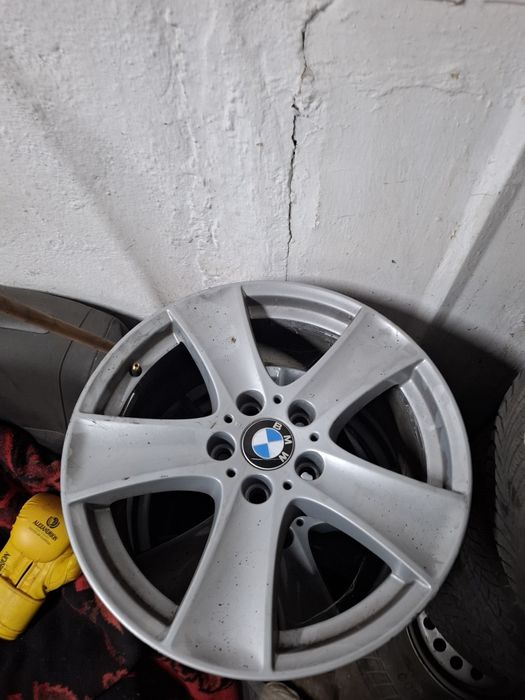 Vând roți/jante bmw x5 r18 roți Touareg Volkswagen Passat 18