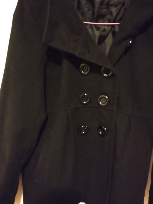 MNG, Violeta.  Zarа три палта и зимно яке s. Oliver